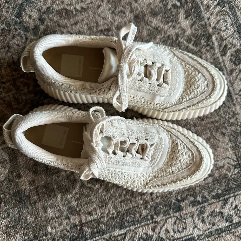 dolce vita Dolen Sneakers Sandstone Knit Size 7